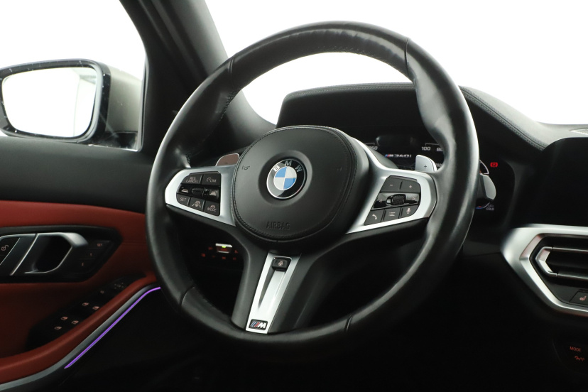 BMW 3, 2021