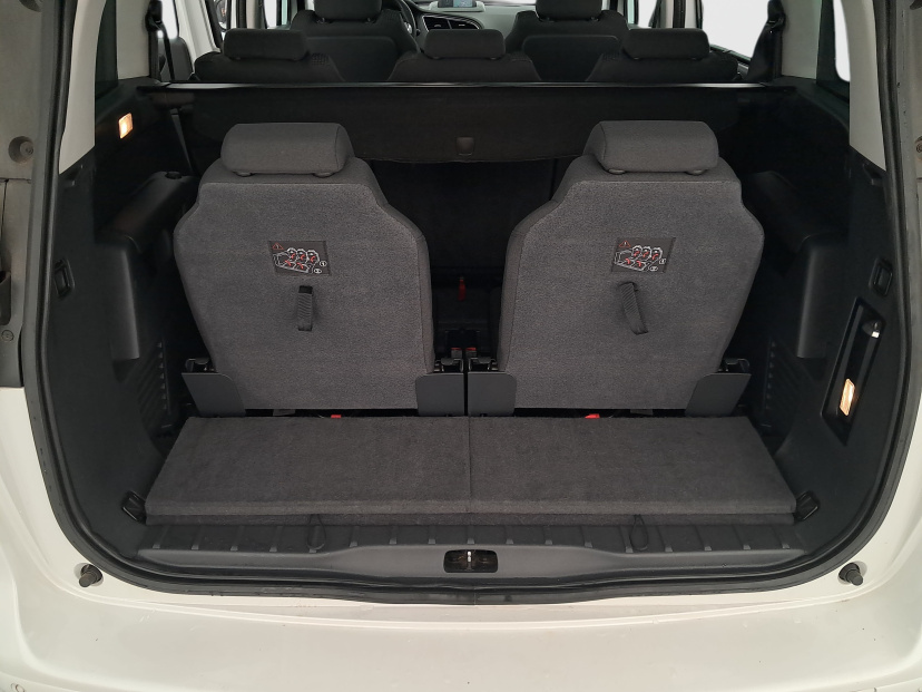 Peugeot 5008, 2014