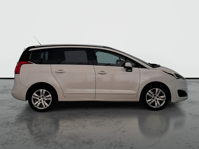 Peugeot 5008, 2014