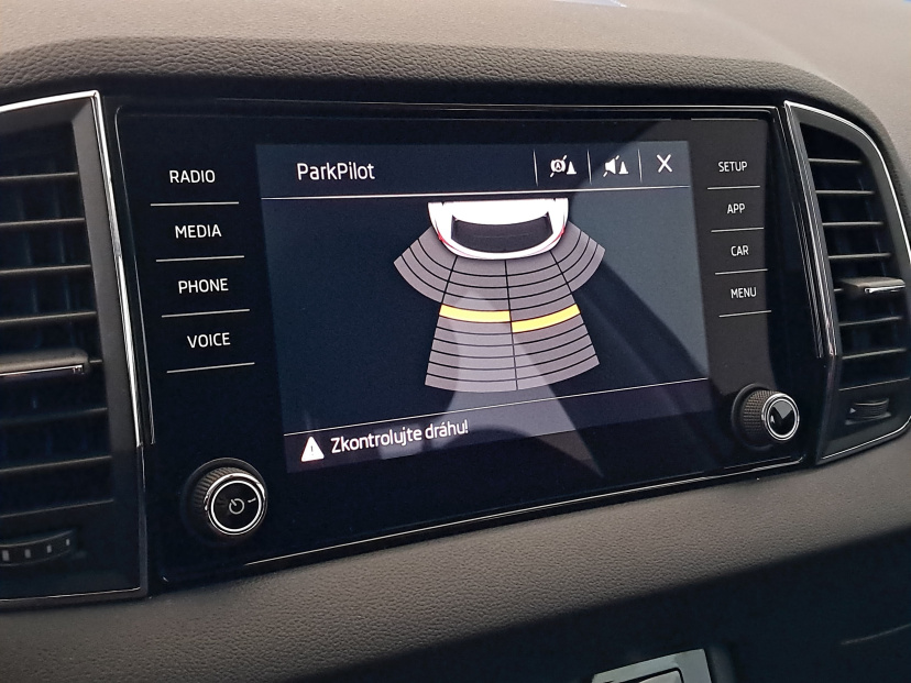 Škoda Karoq, 2018