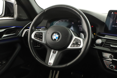 BMW 5 - 2023
