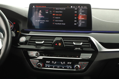 BMW 5 - 2023