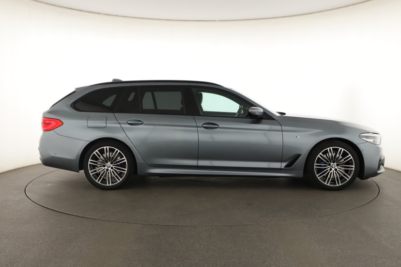 BMW 5, 2020