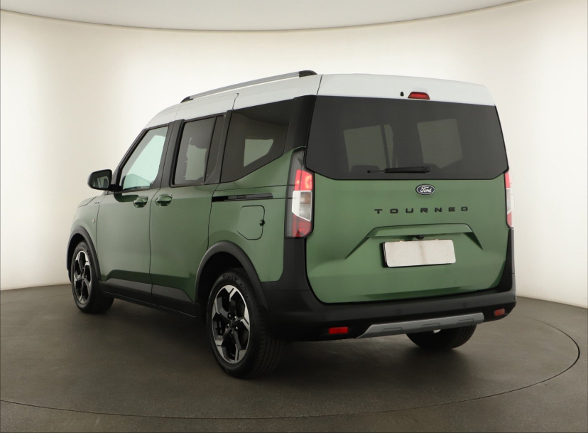 Ford Tourneo Courier, 2024