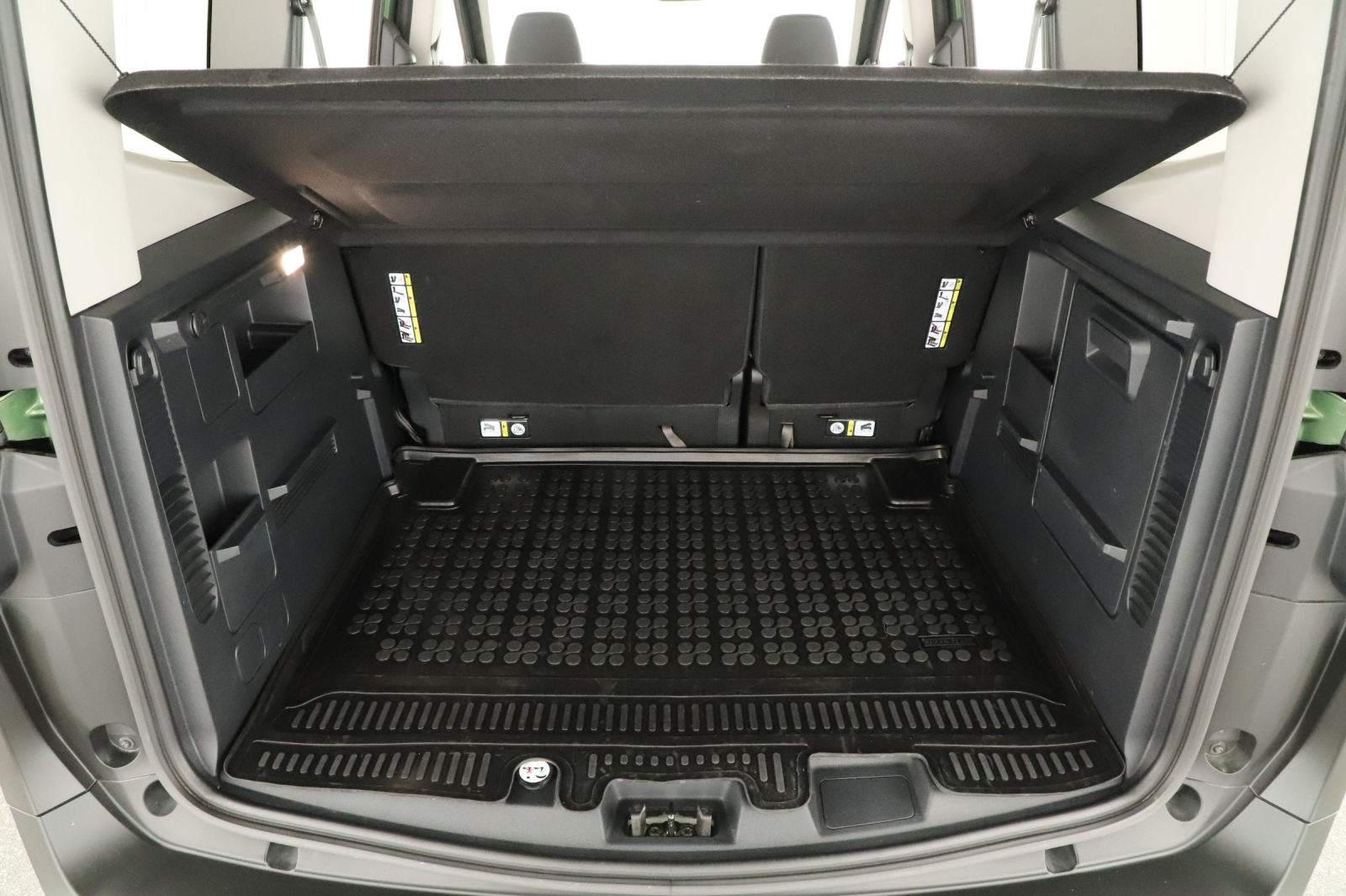 Ford Tourneo Courier - 2024
