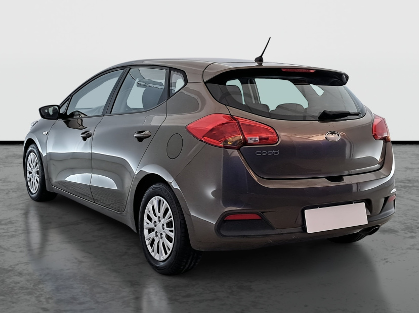 Kia Ceed, 2013