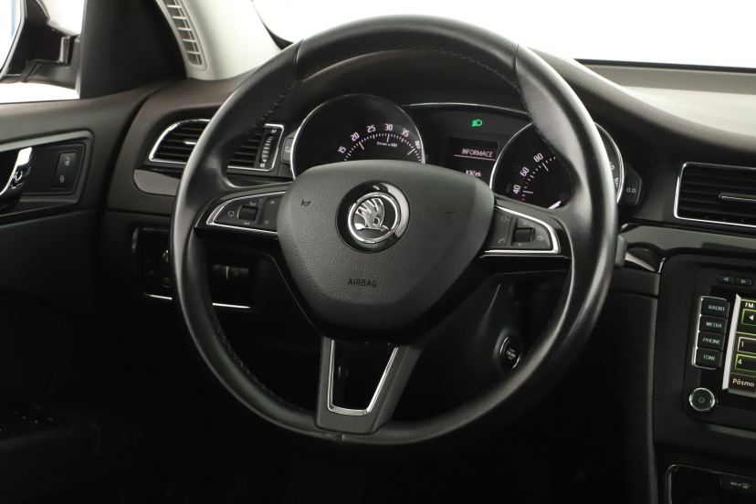 Škoda Superb, 2014