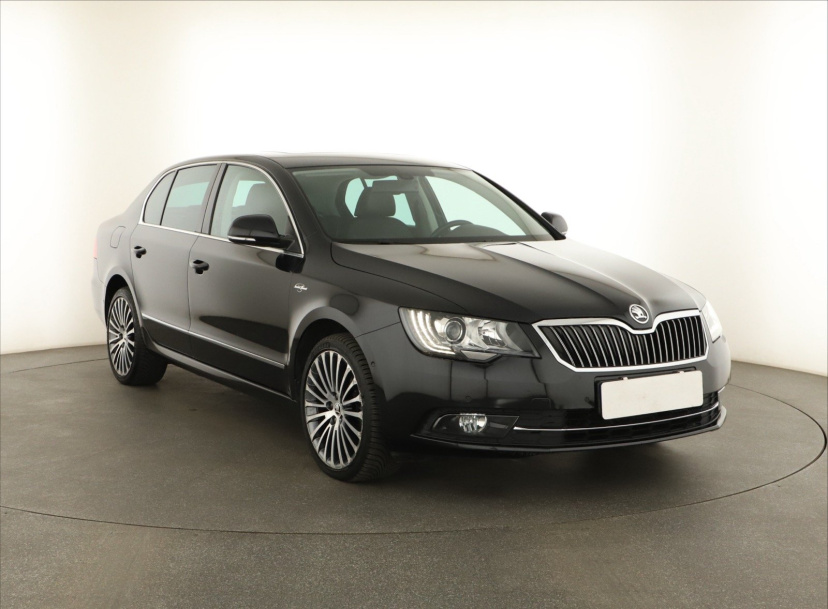 Škoda Superb, 2014