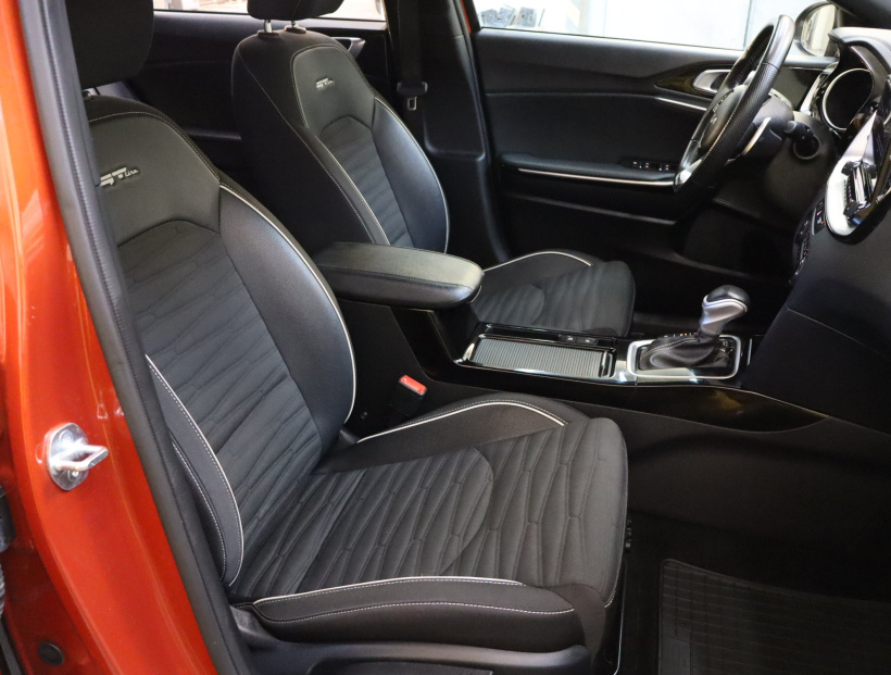 Kia ProCeed, 2023