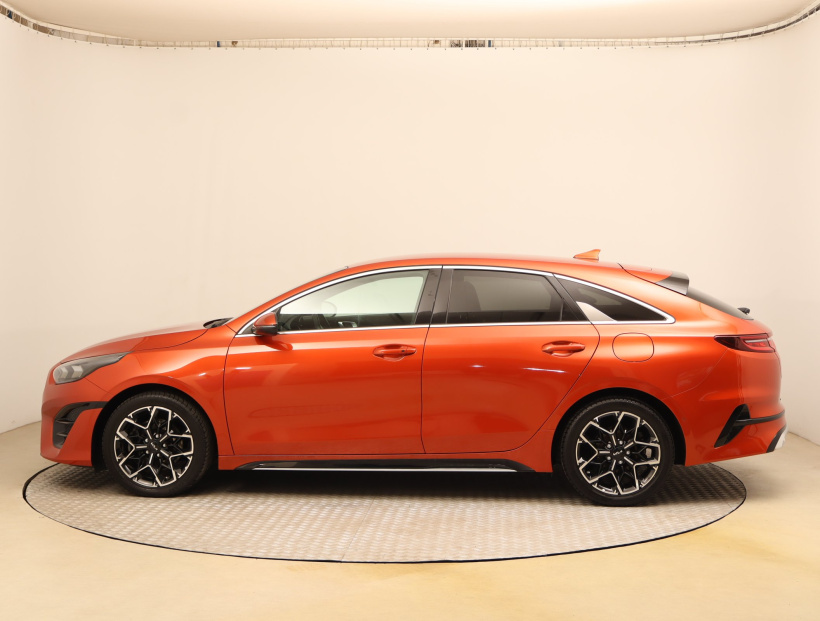 Kia ProCeed, 2023