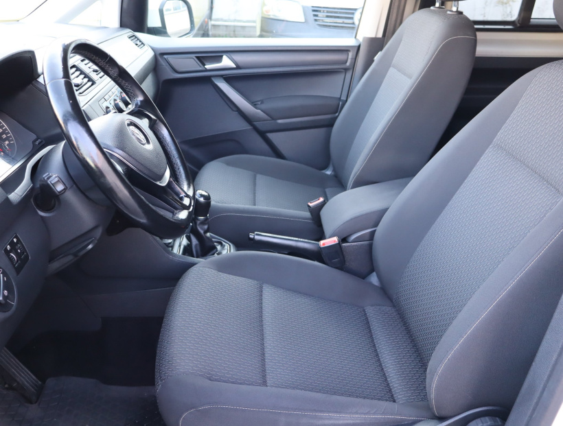 Volkswagen Caddy, 2016