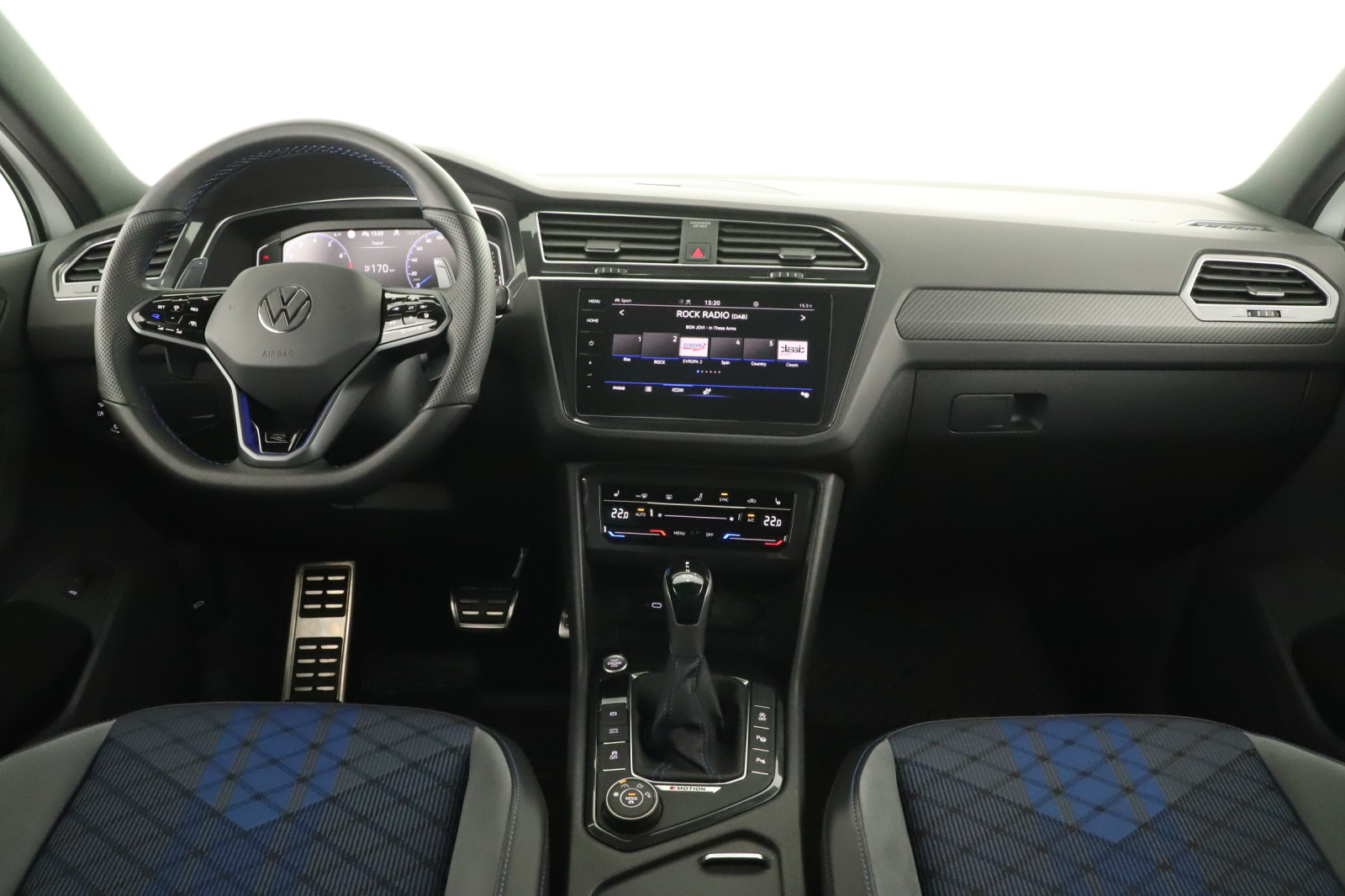 Volkswagen Tiguan - 2021