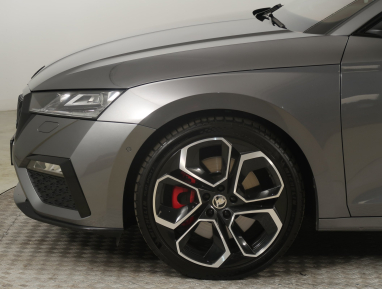 Škoda Octavia - 2023