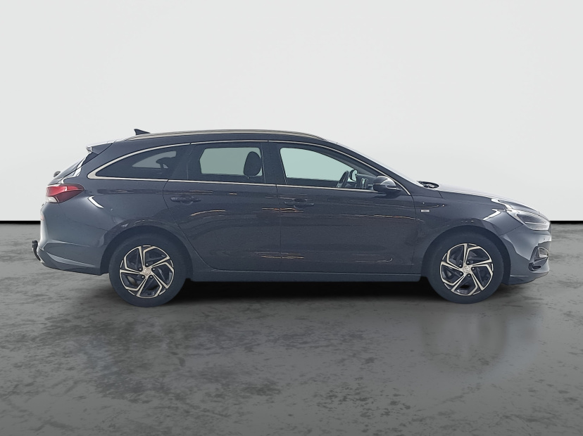 Hyundai i30, 2022
