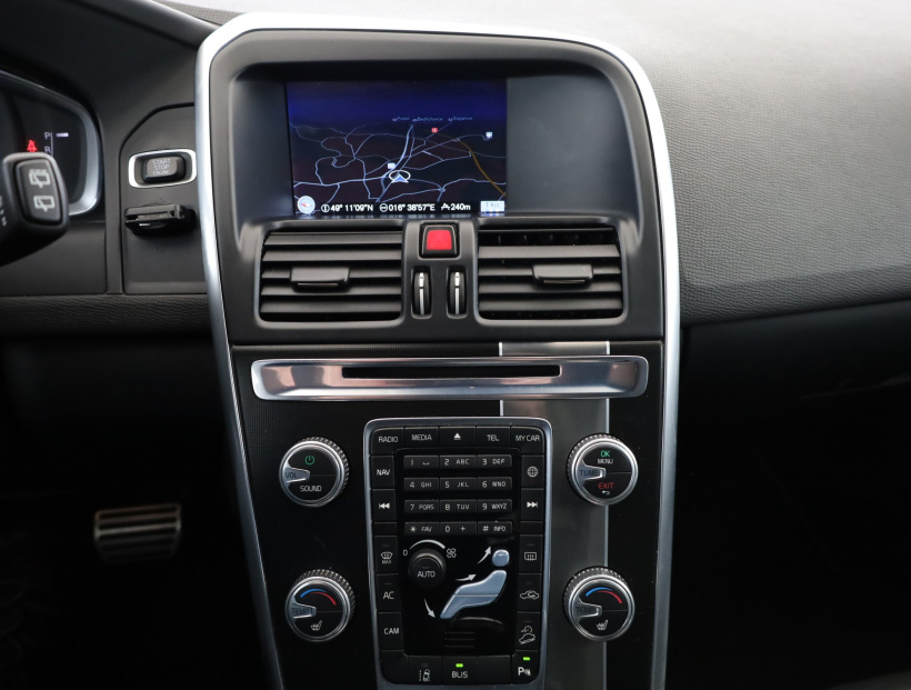 Volvo XC60, 2014