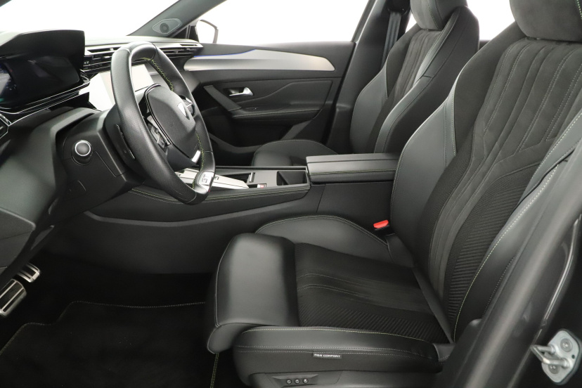 Peugeot 408, 2023