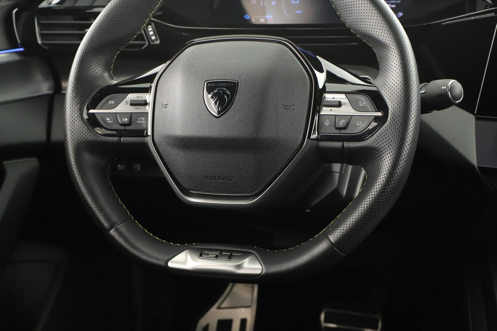 Peugeot 408 - 2023