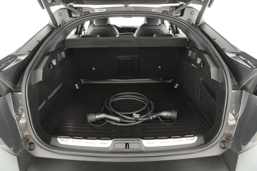 Peugeot 408, 2023