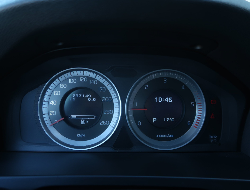 Volvo V60, 2011