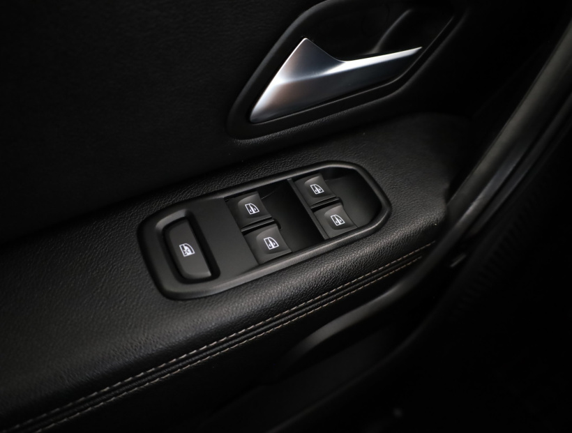 Dacia Duster, 2021