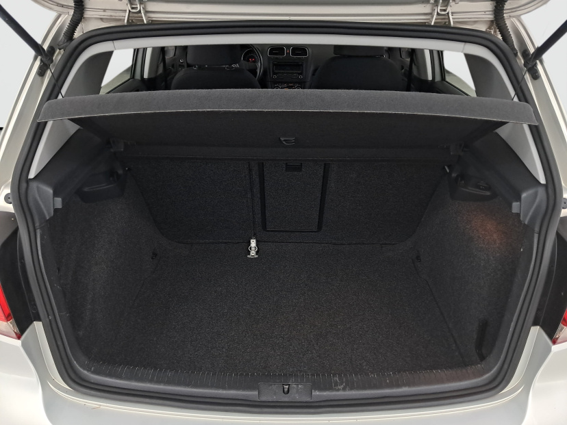 Volkswagen Golf, 2012