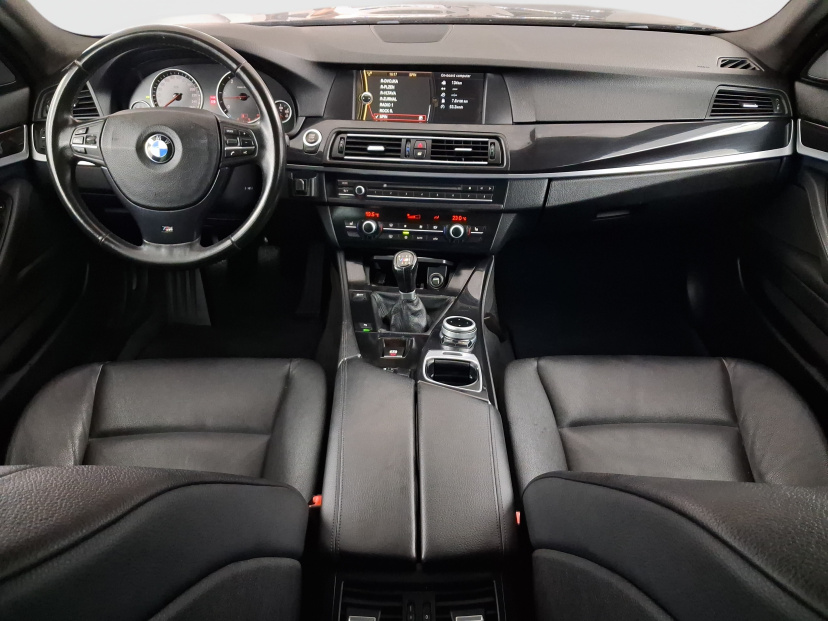 BMW 5, 2011