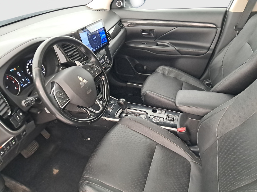 Mitsubishi Outlander, 2017
