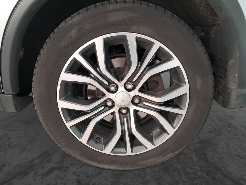 Mitsubishi Outlander, 2017