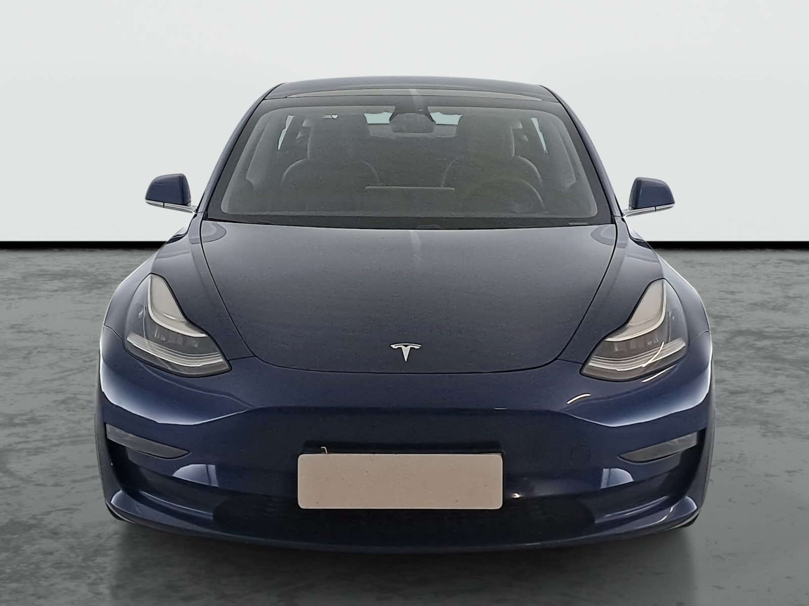 Tesla Model 3 Long Range AWD – fotografie 2