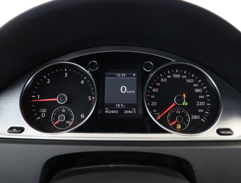 Volkswagen Passat CC, 2010