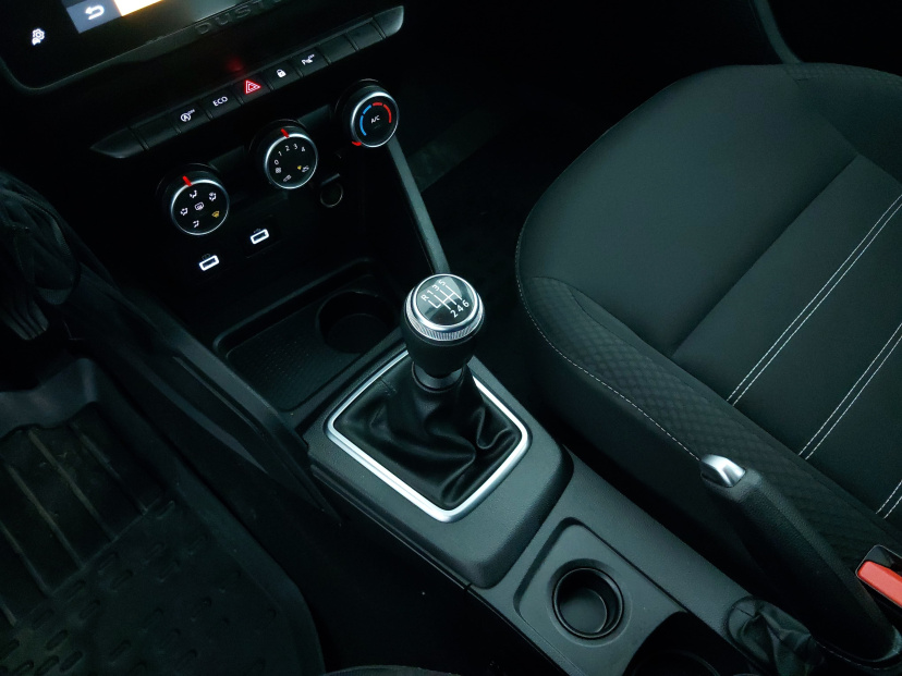 Dacia Duster, 2021
