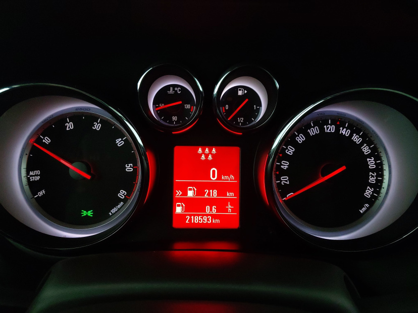 Opel Zafira, 2015