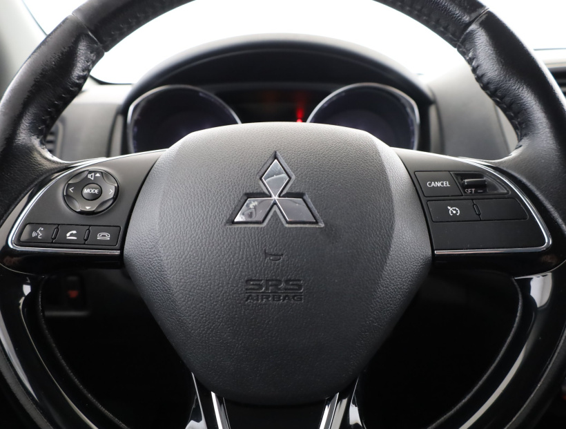 Mitsubishi ASX, 2016