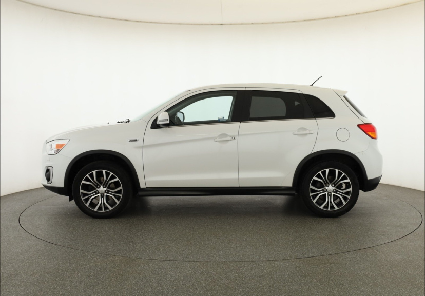 Mitsubishi ASX, 2016