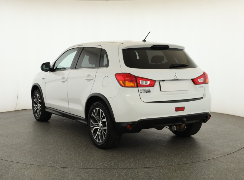 Mitsubishi ASX, 2016