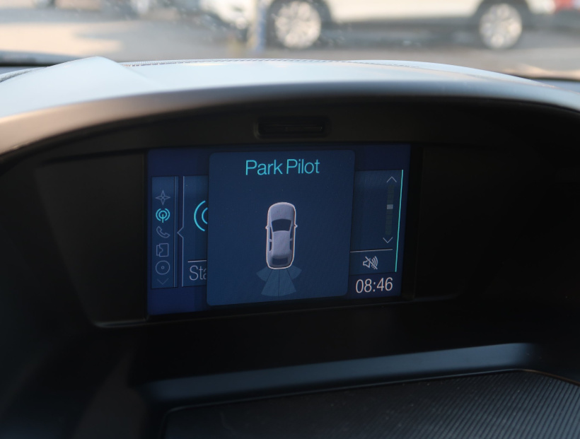 Ford Kuga, 2013