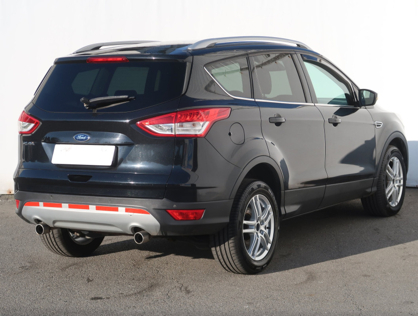 Ford Kuga, 2013
