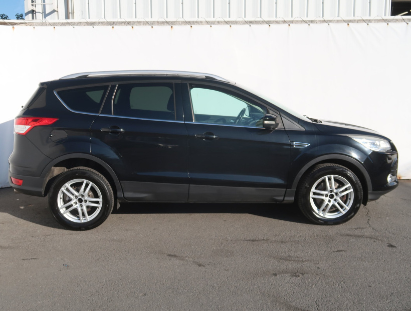 Ford Kuga, 2013