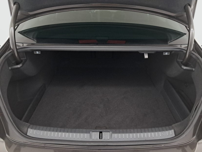 Volkswagen Passat, 2017