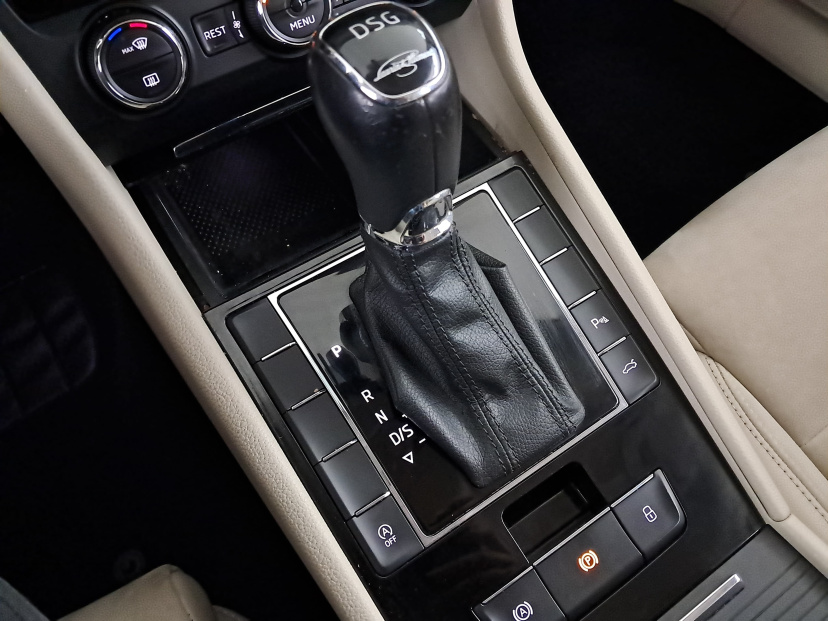 Škoda Superb, 2016