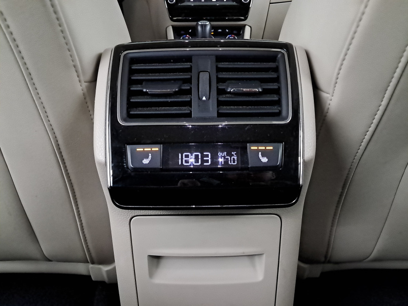 Škoda Superb, 2016