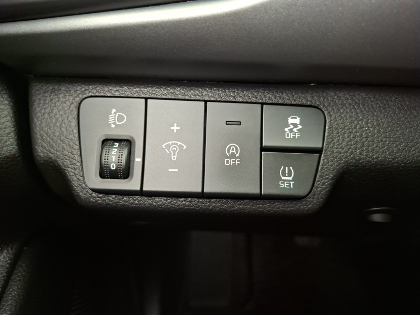 Kia Rio, 2023