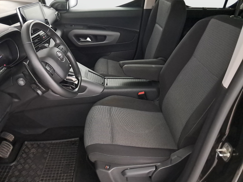 Toyota ProAce City Verso, 2024