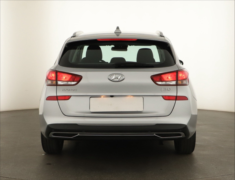 Hyundai i30, 2024