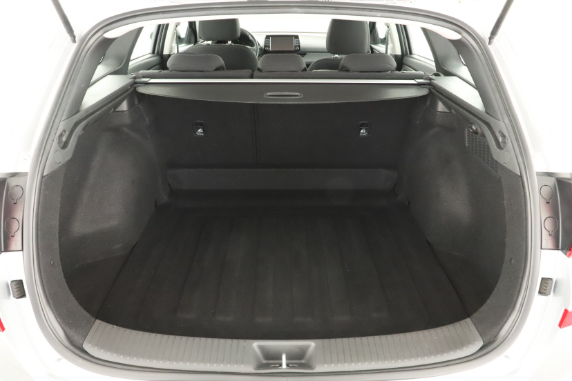 Hyundai i30, 2024