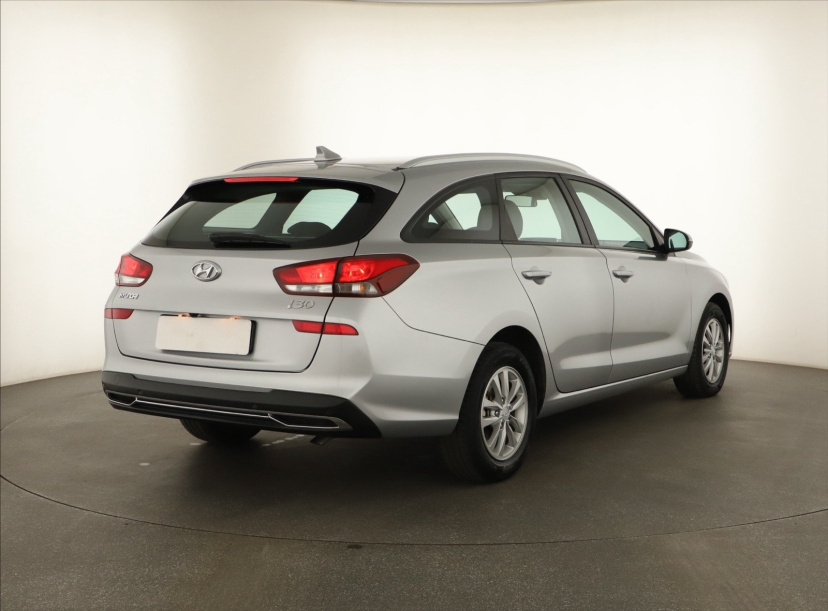 Hyundai i30, 2024