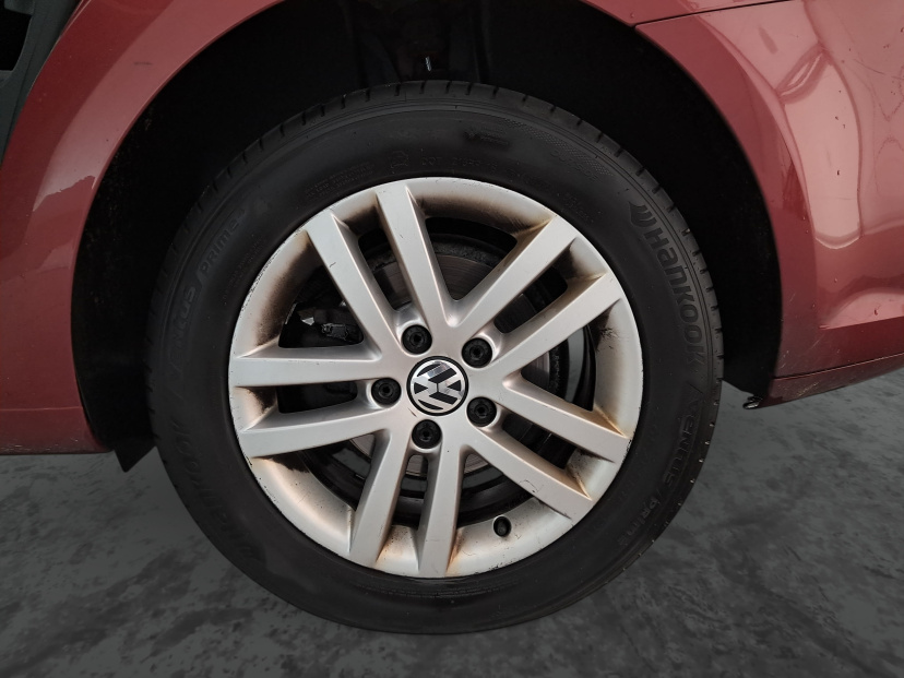 Volkswagen Touran, 2014