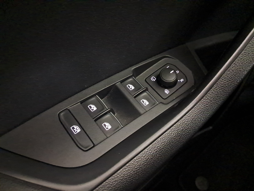 Škoda Karoq, 2018