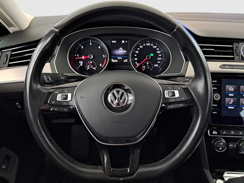 Volkswagen Passat, 2018