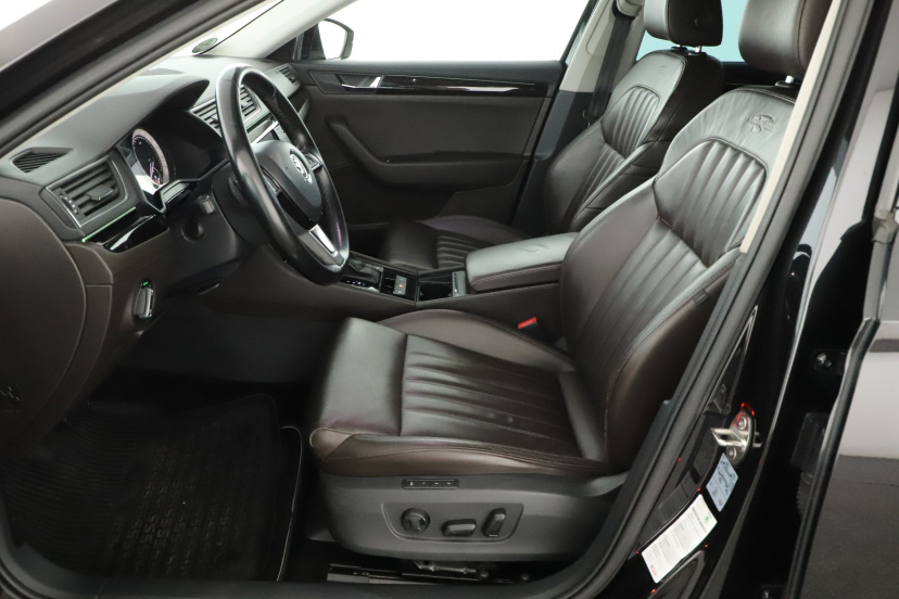 Škoda Superb, 2015